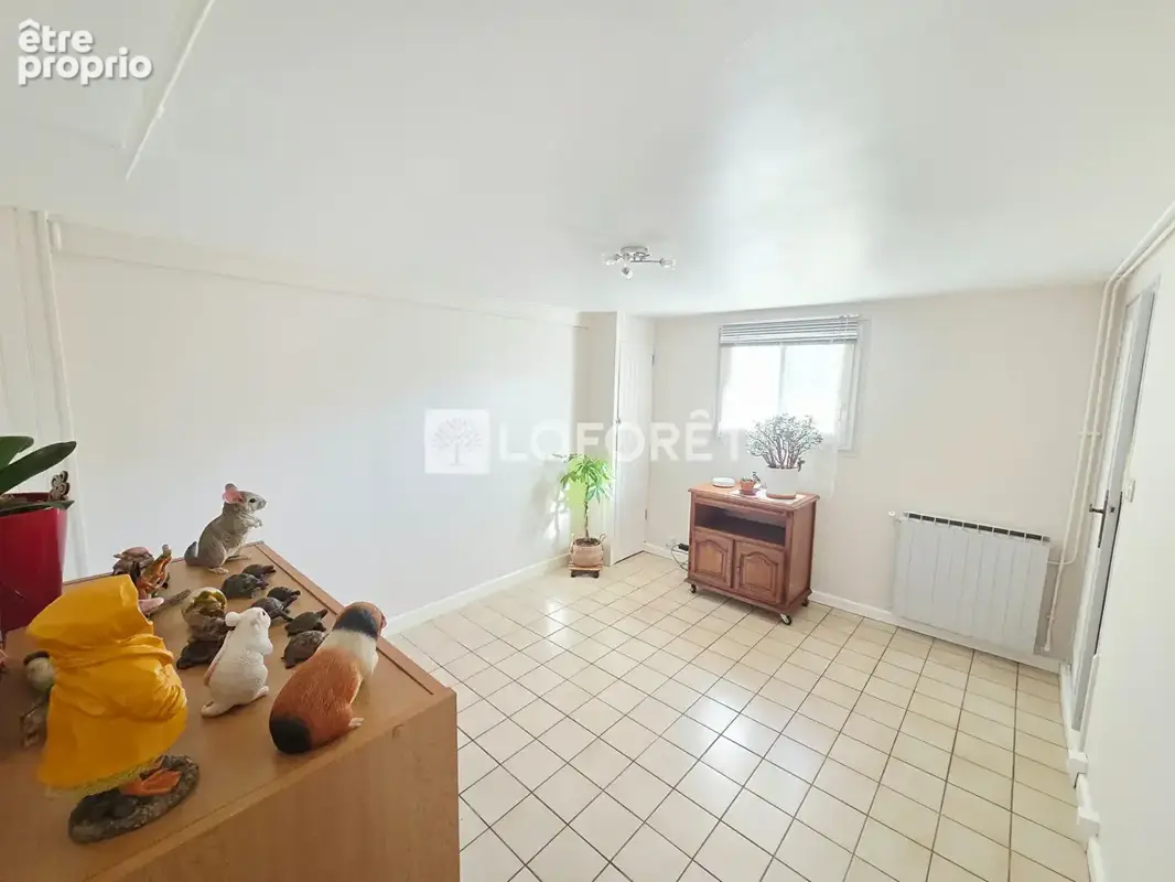 Maison de caractère - 148 m2 - 7 pièces - photo 6