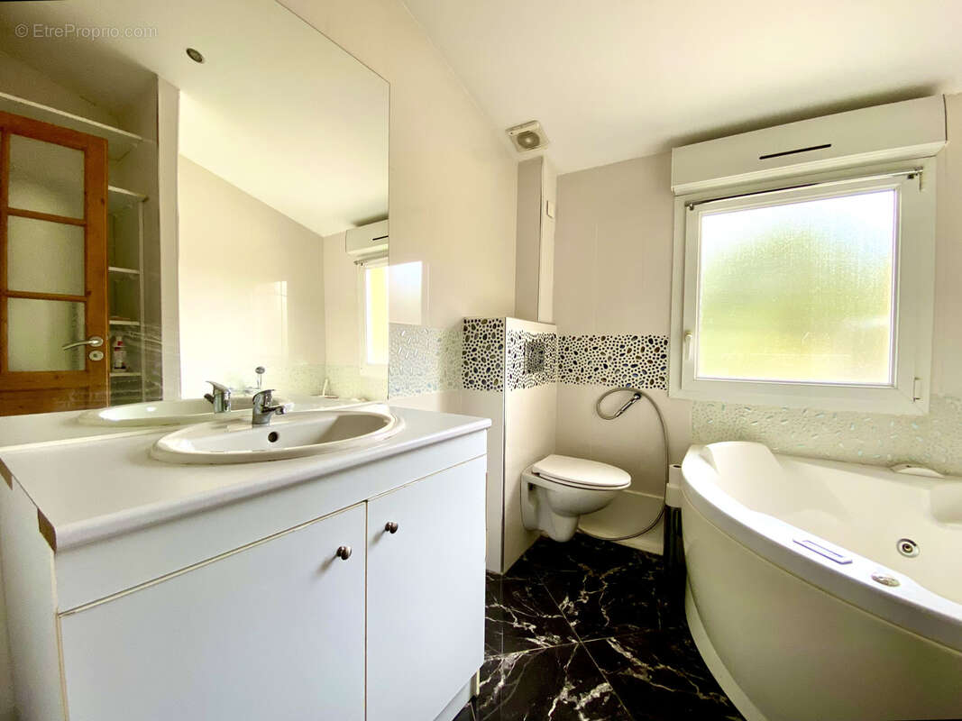 Appartement à LA CIOTAT