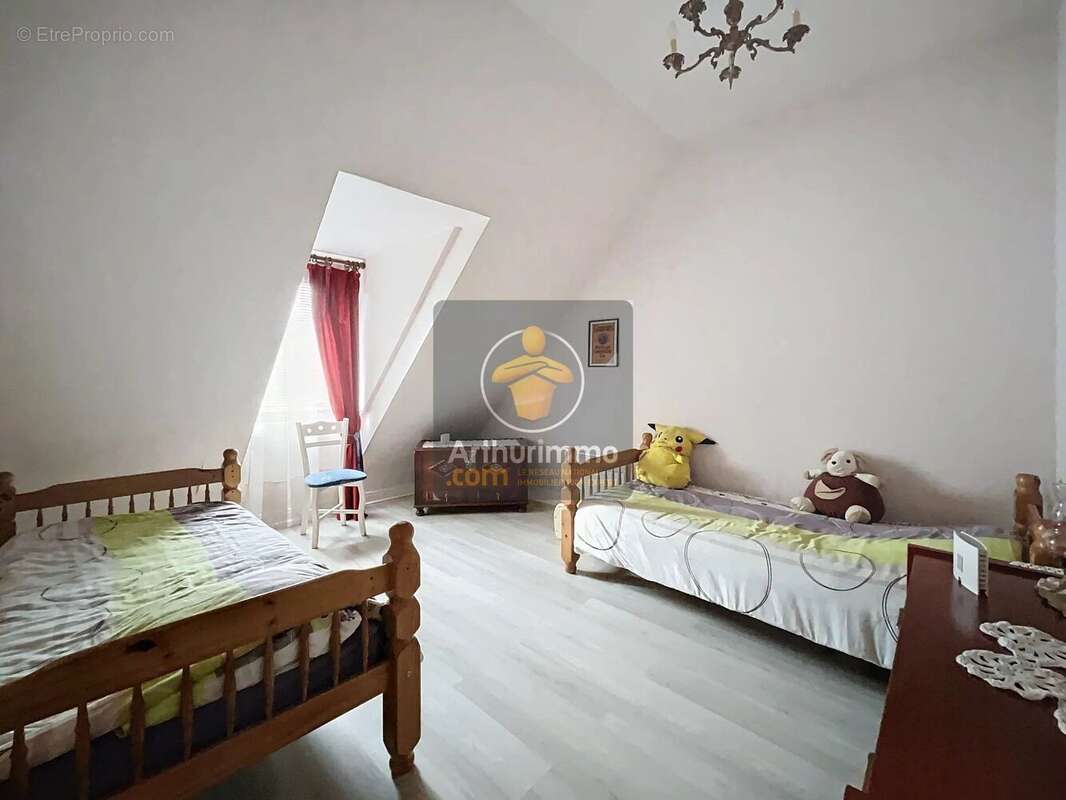 Maison à BOUSSY-SAINT-ANTOINE