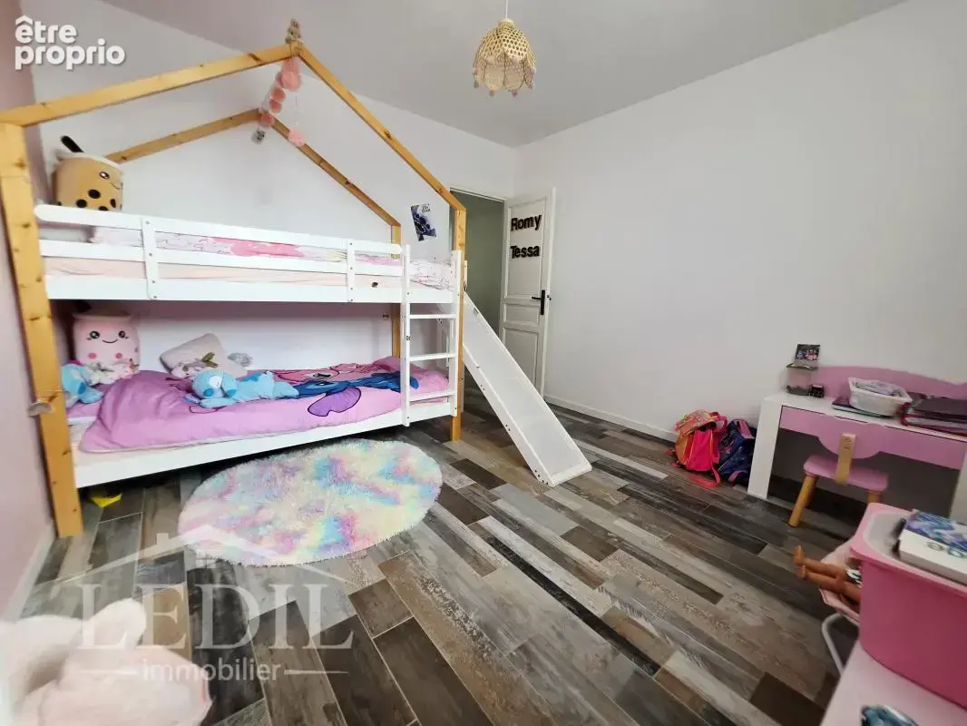 Maison 5 pièces de 130 m² (151m2 au sol) - photo 10