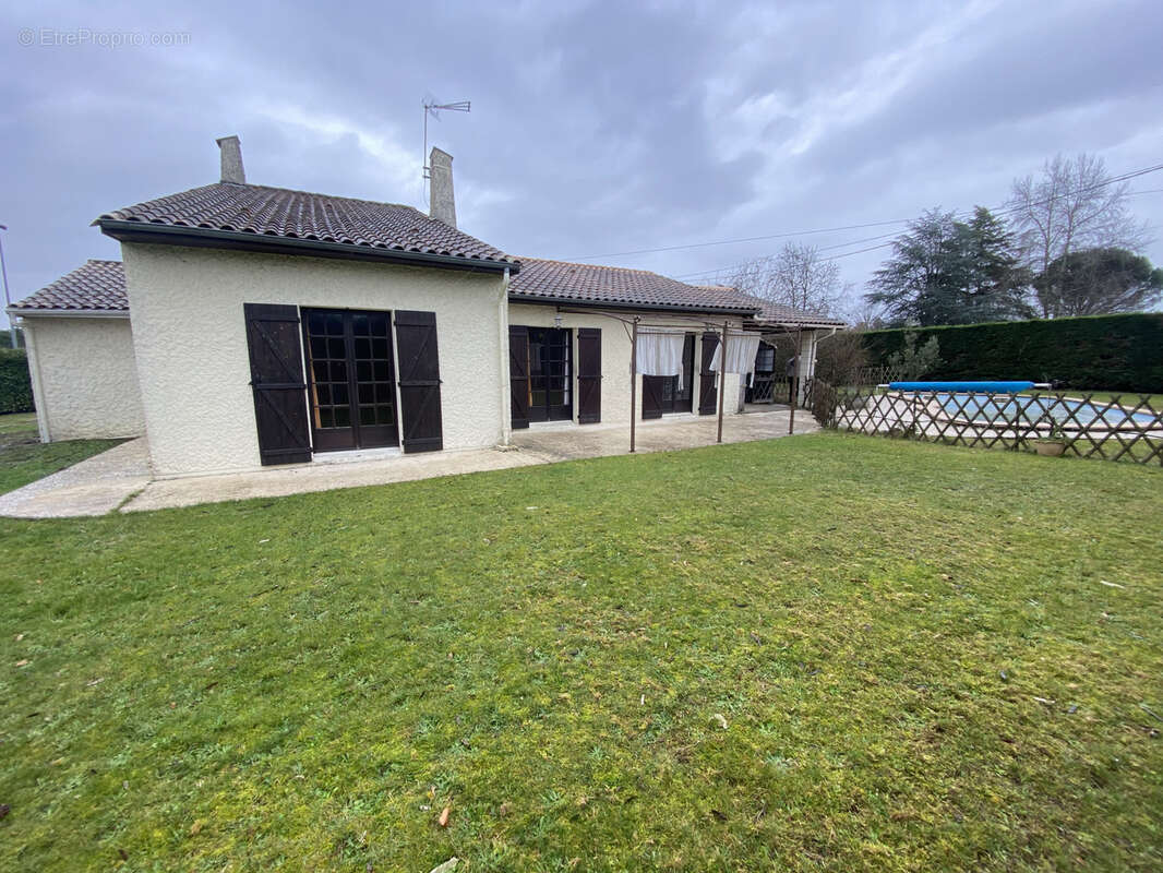 Maison à SAINT-GERMAIN-DU-PUCH