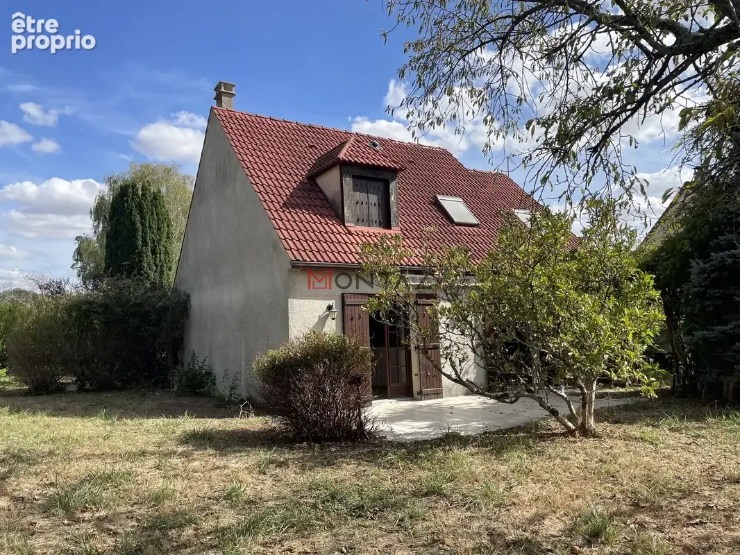 Photo Maison à Saint-Martin-Des-Champs au prix de 220 000€