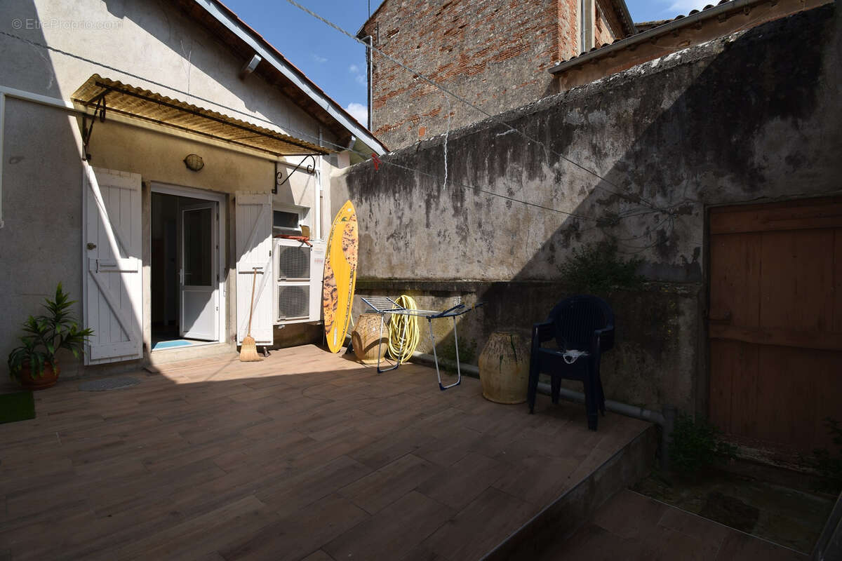 Maison à CINTEGABELLE