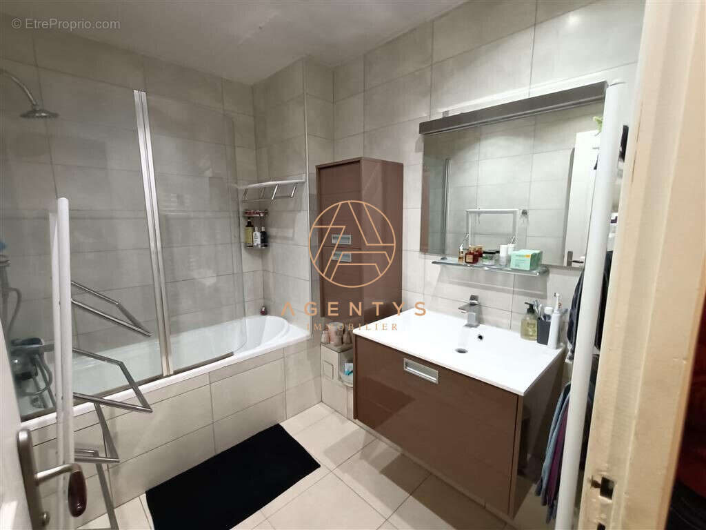 Appartement à CHAMPIGNY-SUR-MARNE