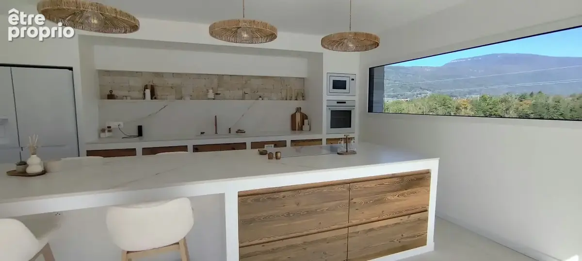 Maison, 4 Chambres, entièrement rénovée avec 3 suites parentales et piscine sur 1500 m2 de terrain - photo 11
