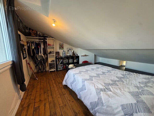 Photo 7 - Maison à LE CHAMBON-FEUGEROLLES