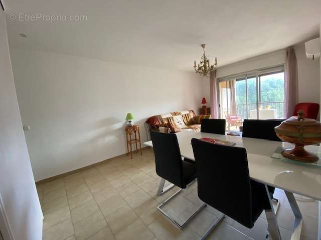 T3 centre de Calvi - vue mer   - photo 3
