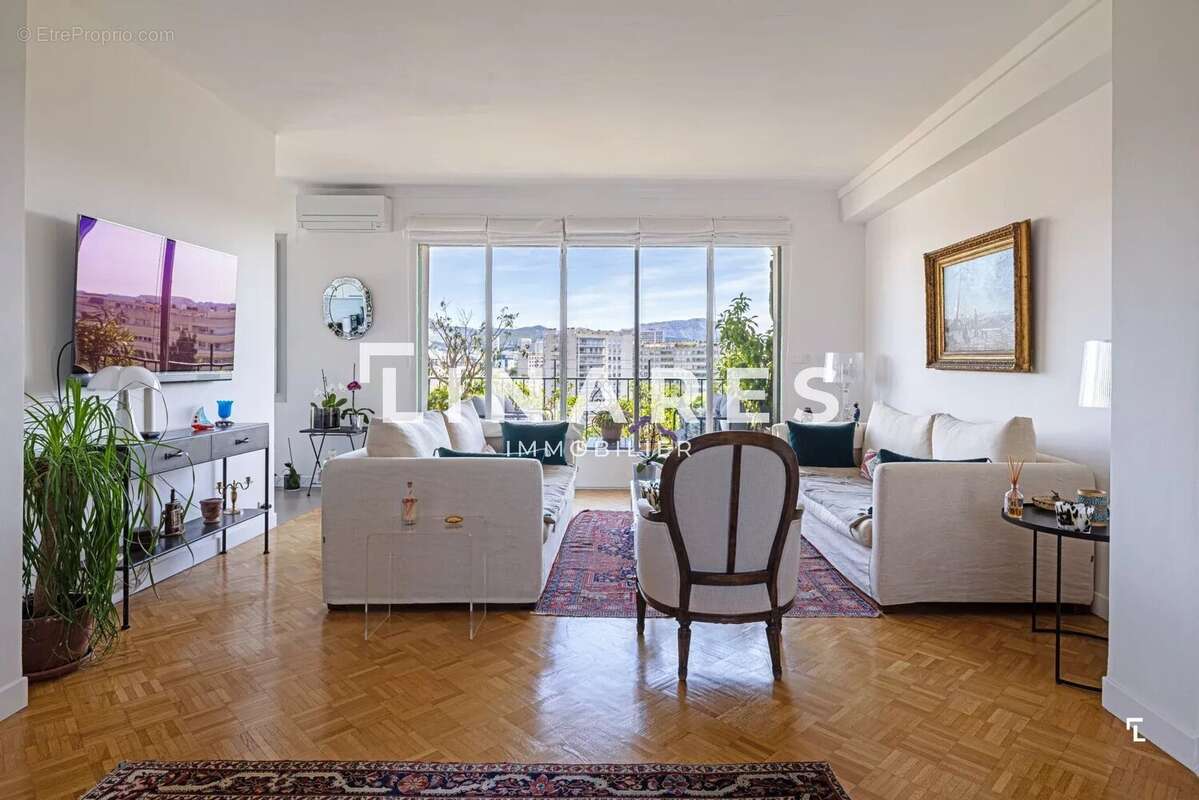 Appartement à MARSEILLE-8E