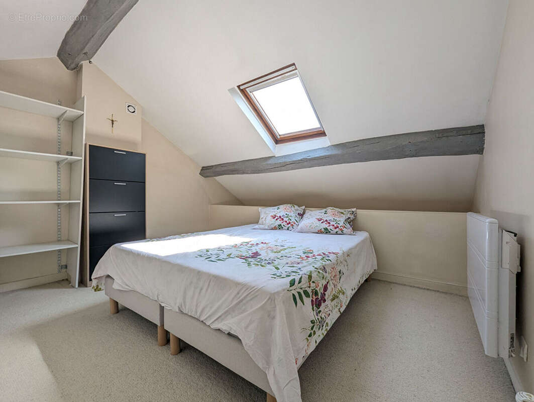 Appartement à FONTENAY-SOUS-BOIS