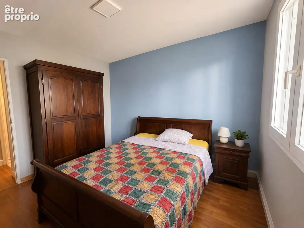 AppartementT2 de 49 m² avec grand garage de 33 m² Saint-Pierre centre - photo 3