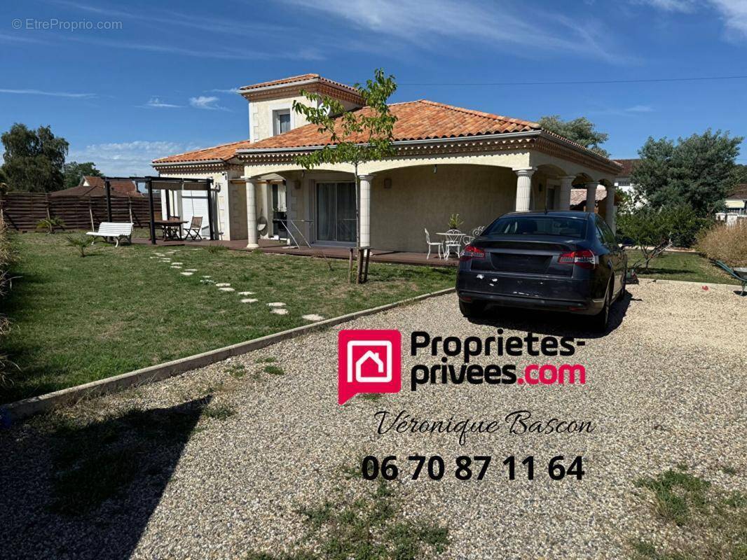 Maison à COULOUNIEIX-CHAMIERS