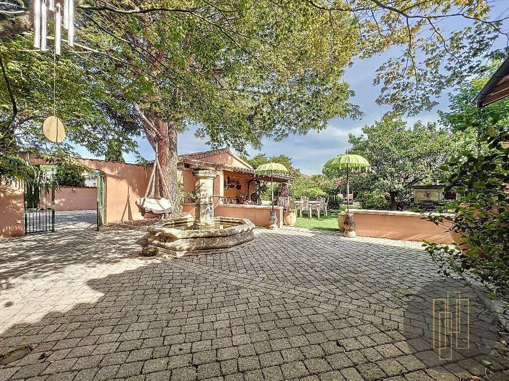 Maison à VILLEFRANCHE-SUR-SAONE