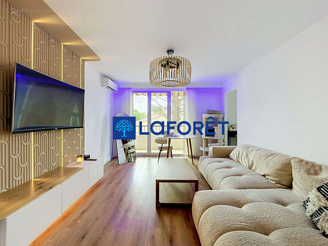 Appartement Toulon 4 pièces - 69.92 m² - photo 2