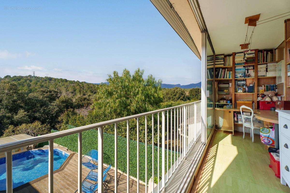 Appartement à VALBONNE