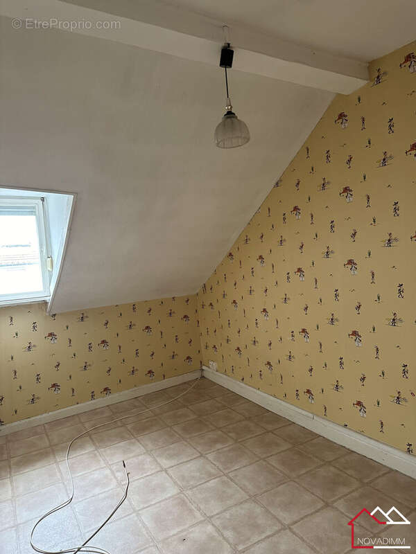 Appartement à MORHANGE