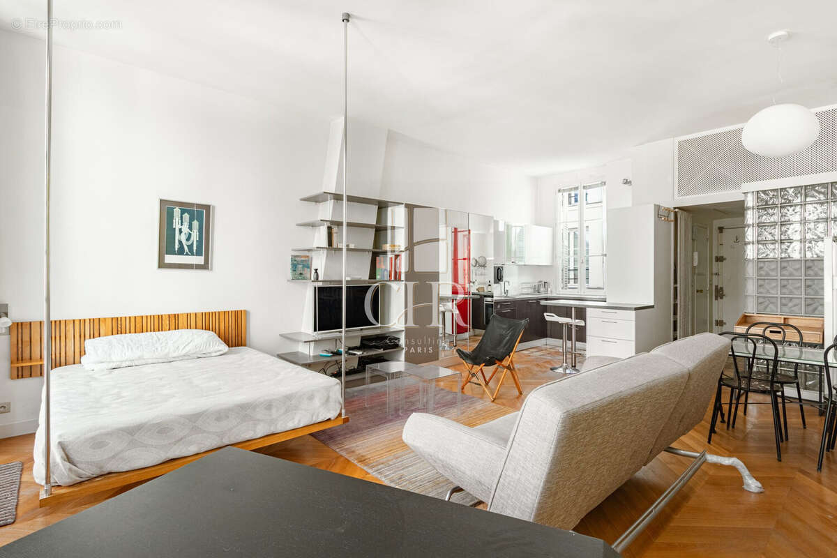 Appartement à PARIS-5E