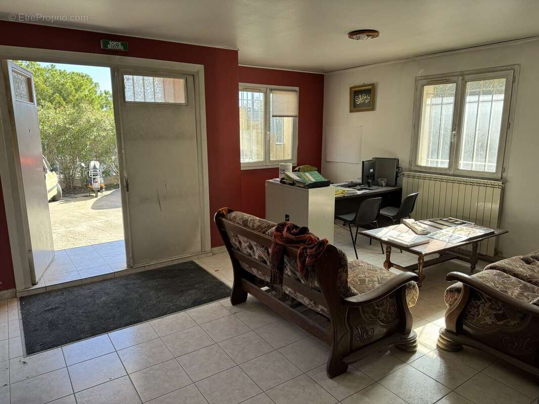 Commerce à SAINT-GEORGES-D&#039;ORQUES