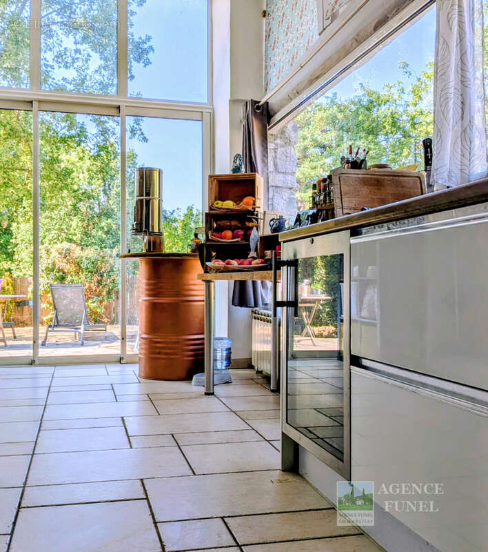 St Vallier-de-Thiey - Villa individuelle de plain-pied 4 chambres Terrain 1924 m2 - photo 16