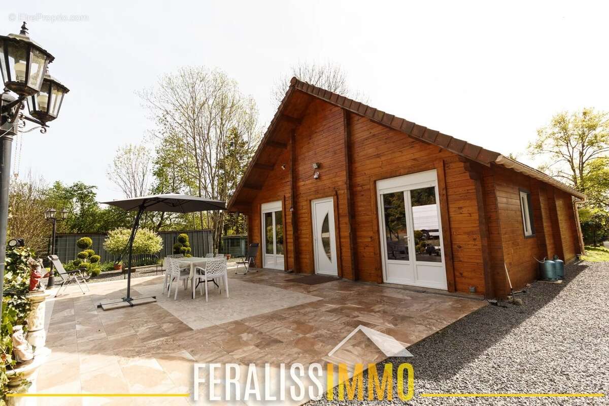 Maison à VAUX-SUR-SEINE