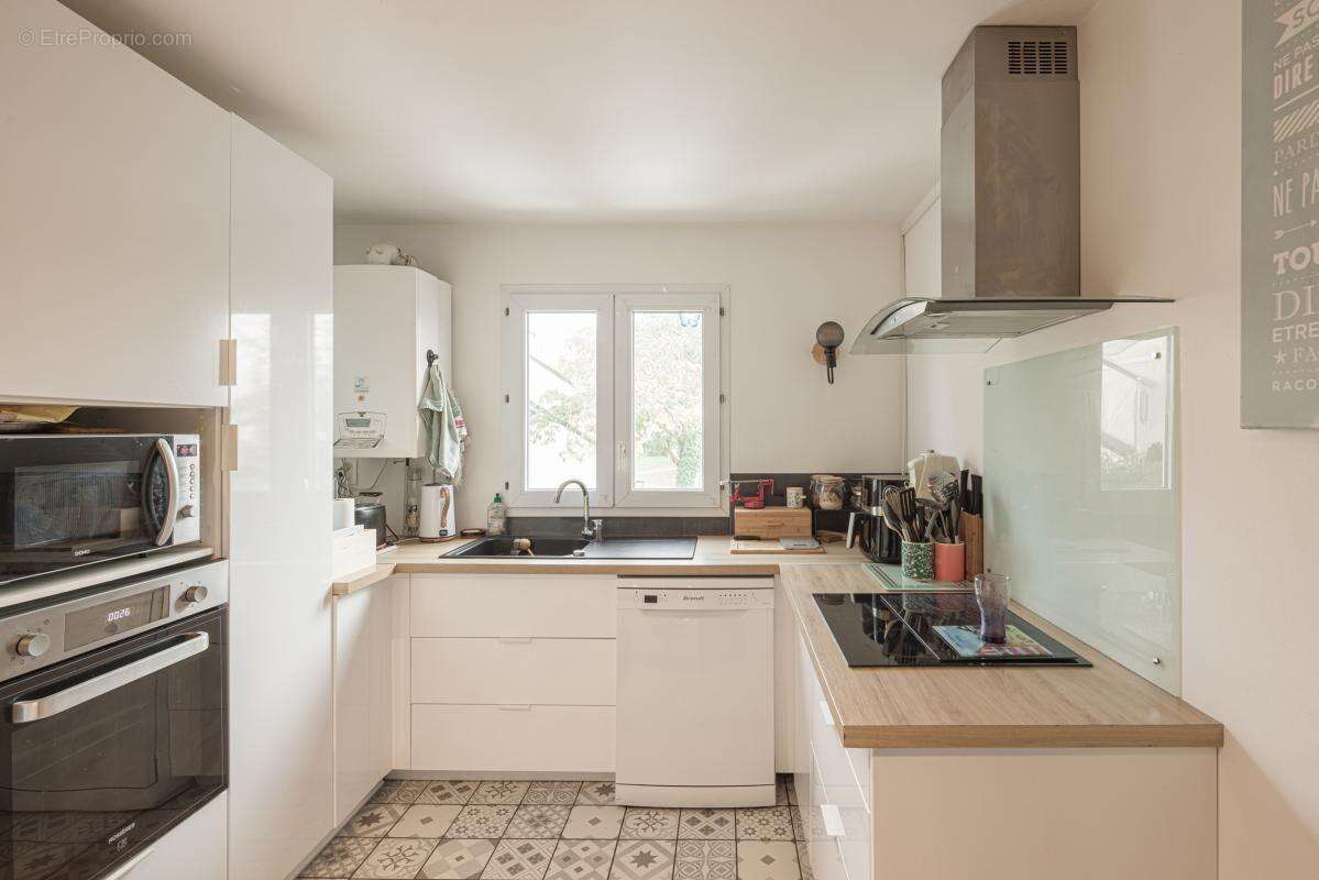 Maison à LA CHAPELLE-SUR-ERDRE