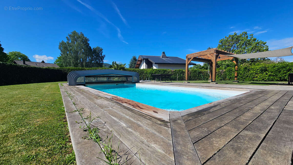 Maison à SCIEZ