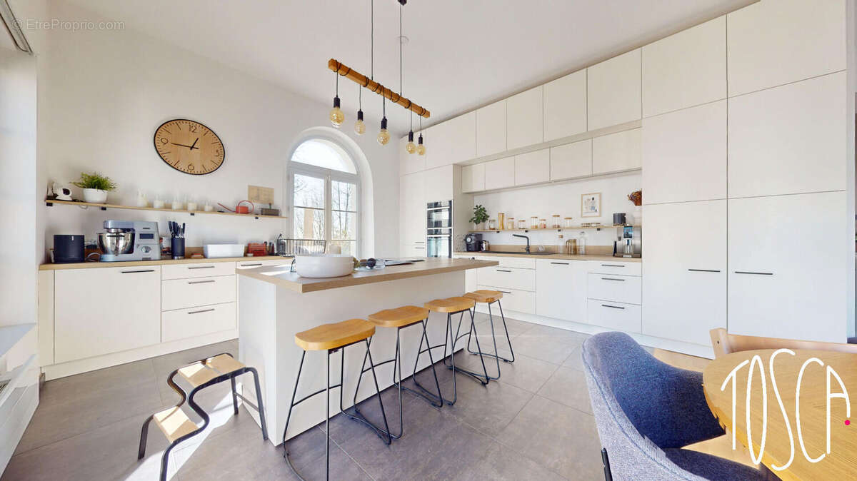 Appartement à THIAIS