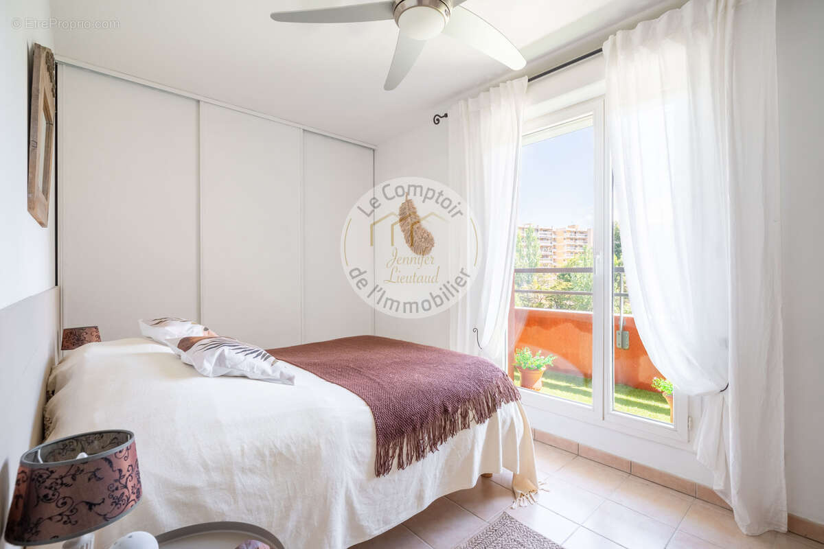 Appartement à MARSEILLE-9E