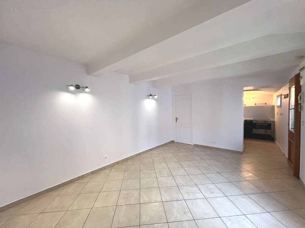 Appartement à SENS