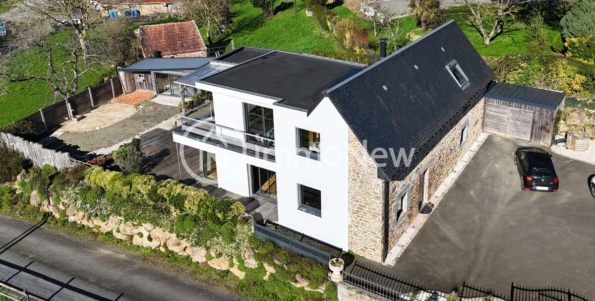 Maison à LE VAL-SAINT-PERE