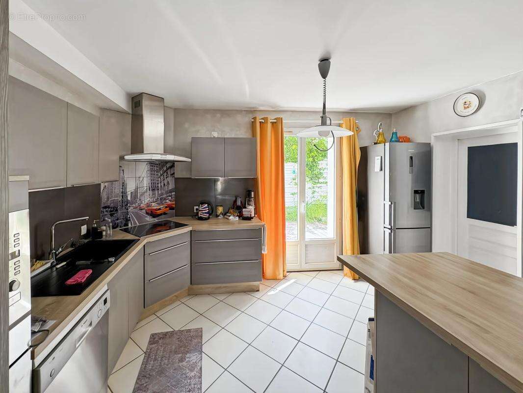 Maison à CLERMONT-FERRAND