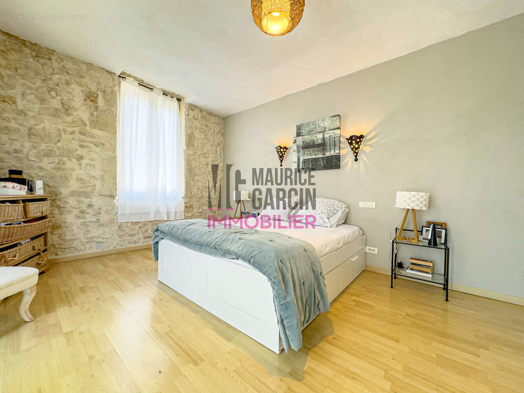 Maison 151 m² à Orange  - photo 5