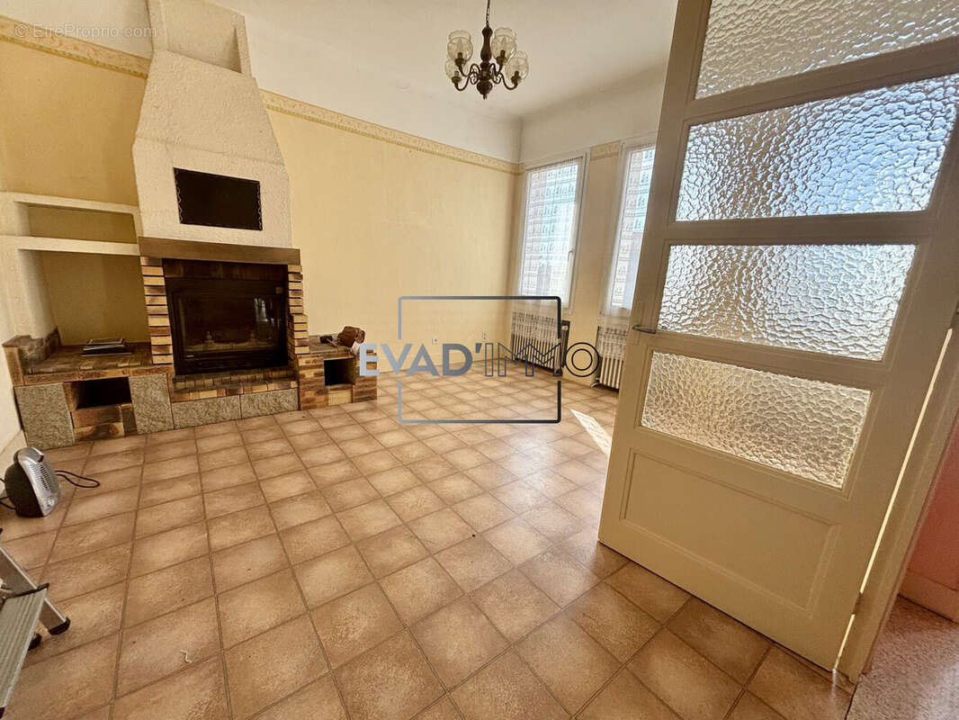 Maison à ANDREZIEUX-BOUTHEON