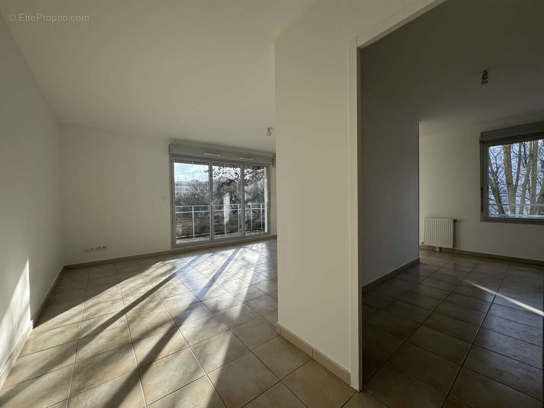 Appartement à MEYLAN