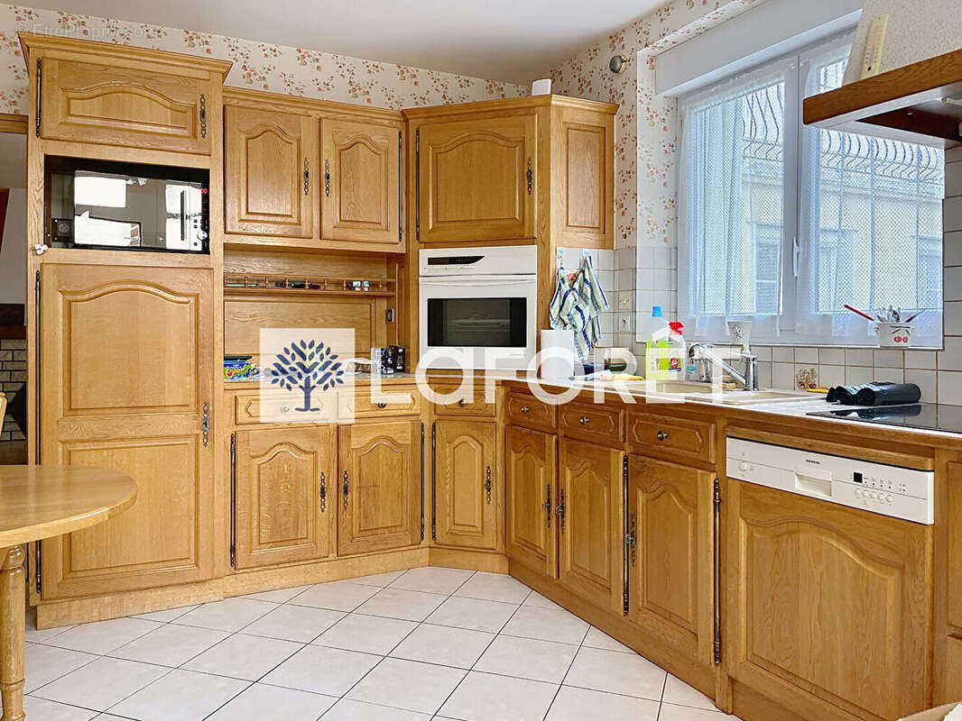 Maison à ASSAIS-LES-JUMEAUX