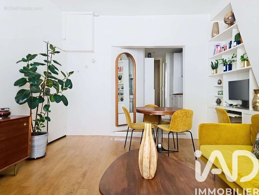 Photo 2 - Appartement à PARIS-3E