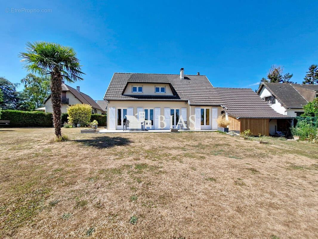 Maison à FONTAINE-BELLENGER