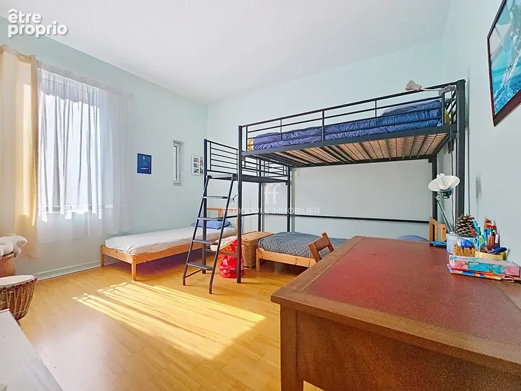 AVIGNON INTRA MUROS. Maison d'exception avec ascenseur et rooftop avec piscine - photo 13
