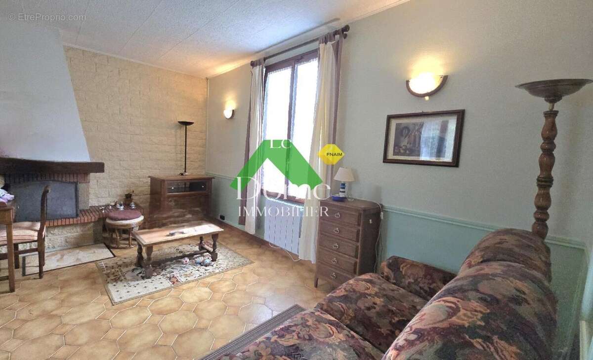 Maison à SAINT-CREPIN-IBOUVILLERS