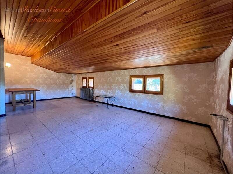 Maison à SAINT-PIERRE-DELS-FORCATS