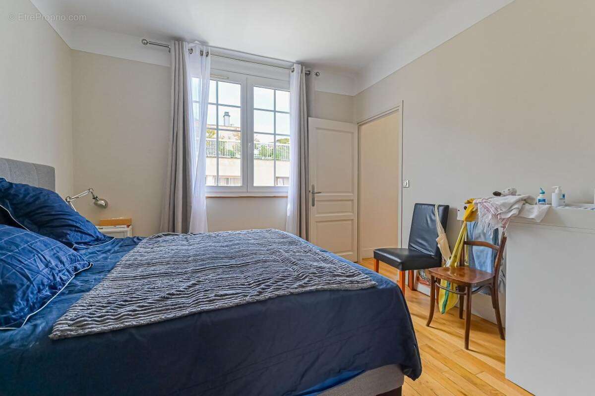 Appartement à PARIS-19E