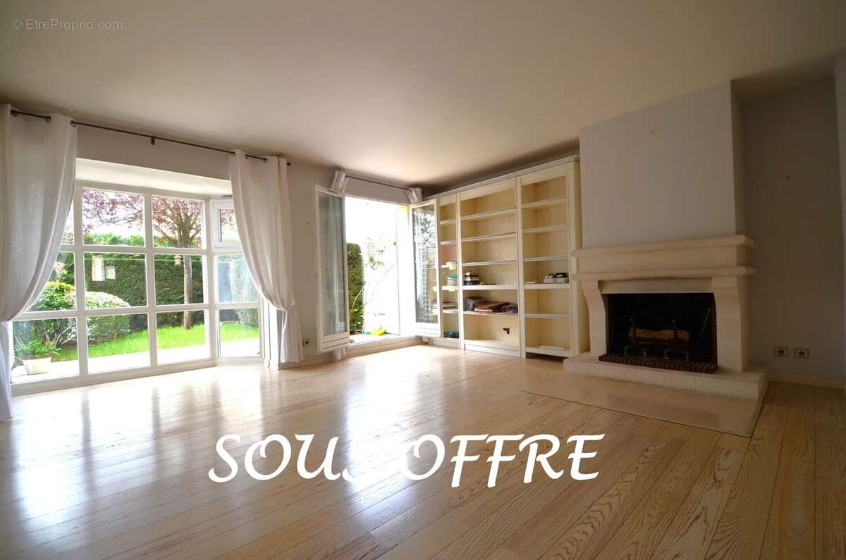 Maison à CROISSY-SUR-SEINE