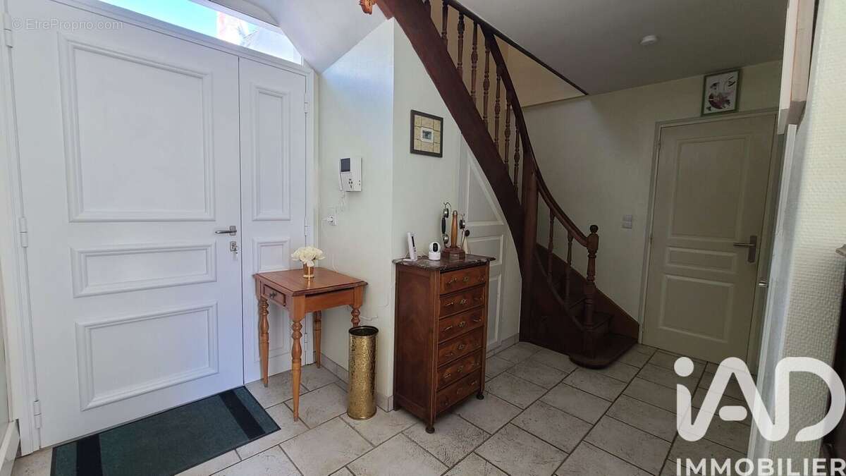 Photo 2 - Maison à VERNANTES