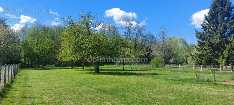Maison indépendante habitable de suite sur un beau terrain clos !! - photo 2