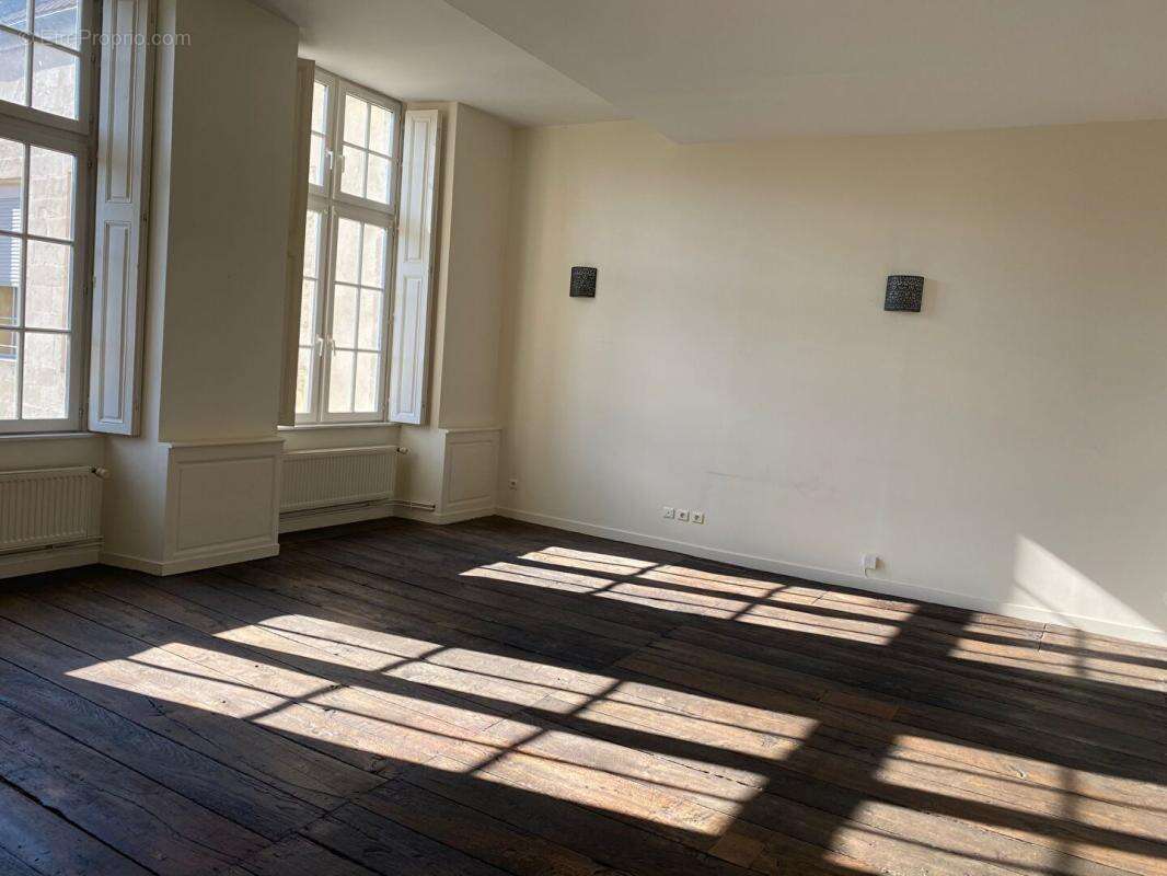Appartement à CHAUMONT