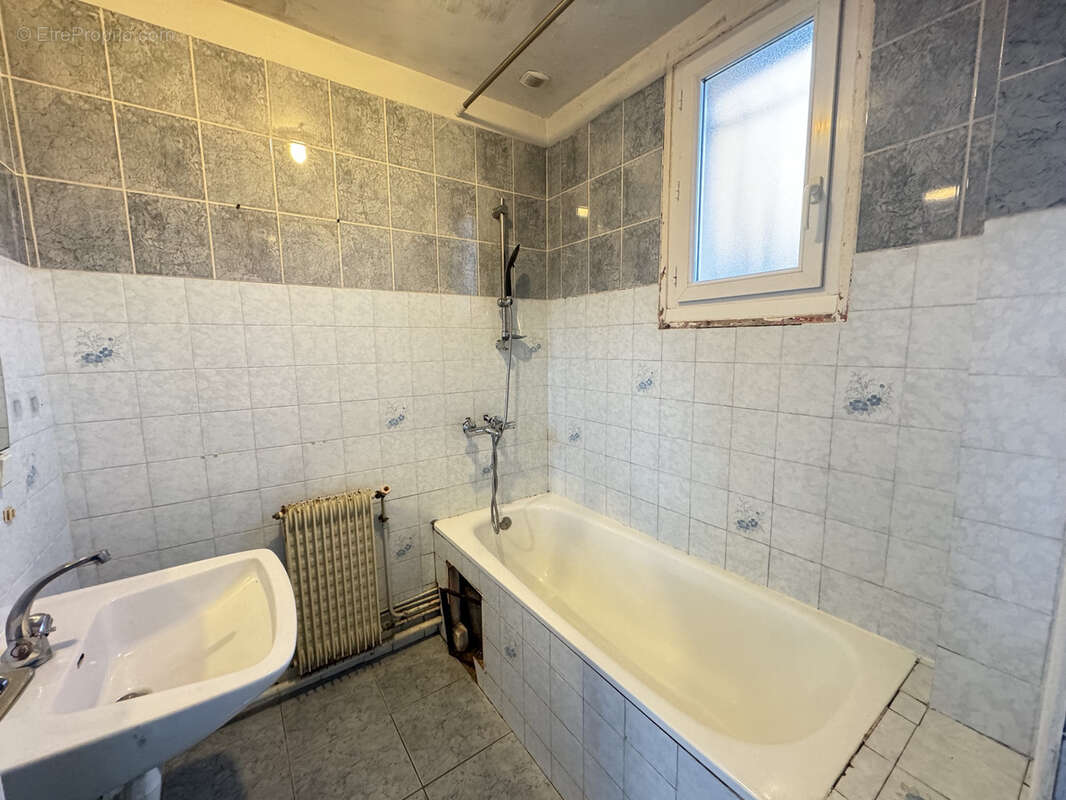 Maison à VILLENEUVE-TOLOSANE