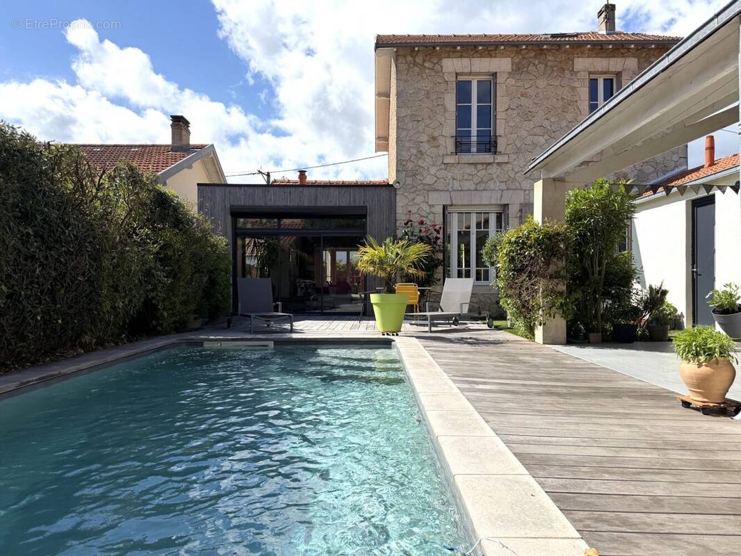 Maison à LA ROCHELLE