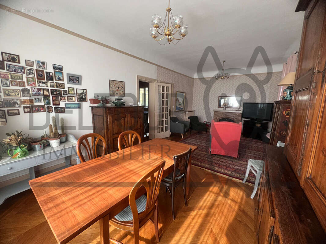 Maison à COULOMMIERS