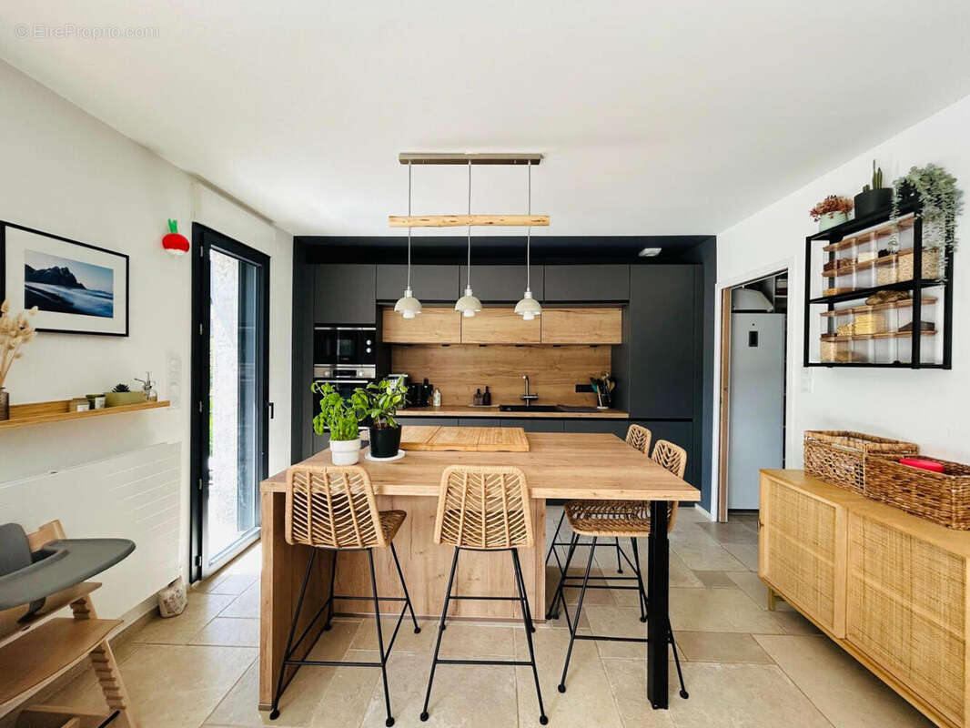 EEF86943-6214-4841-9C8A-3332004F1D5D - Maison à MELESSE