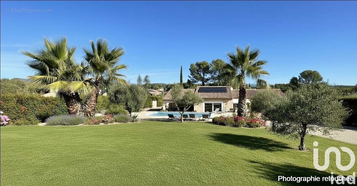 Photo 1 - Maison à LORGUES