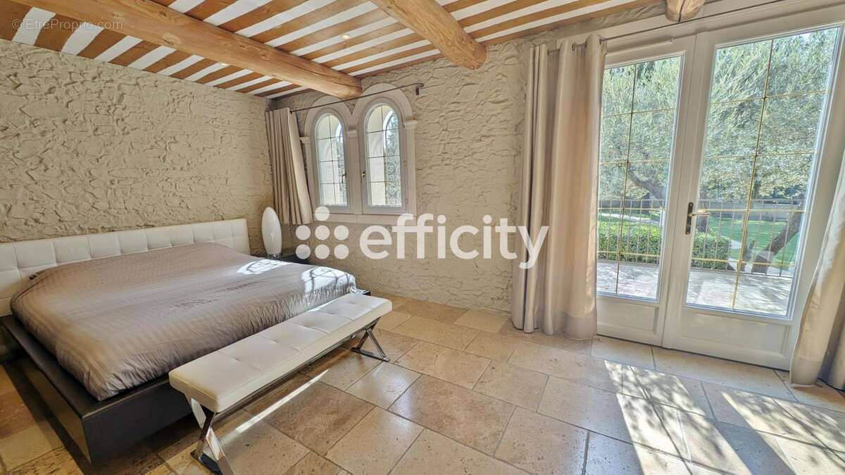 Maison à SAINT-REMY-DE-PROVENCE